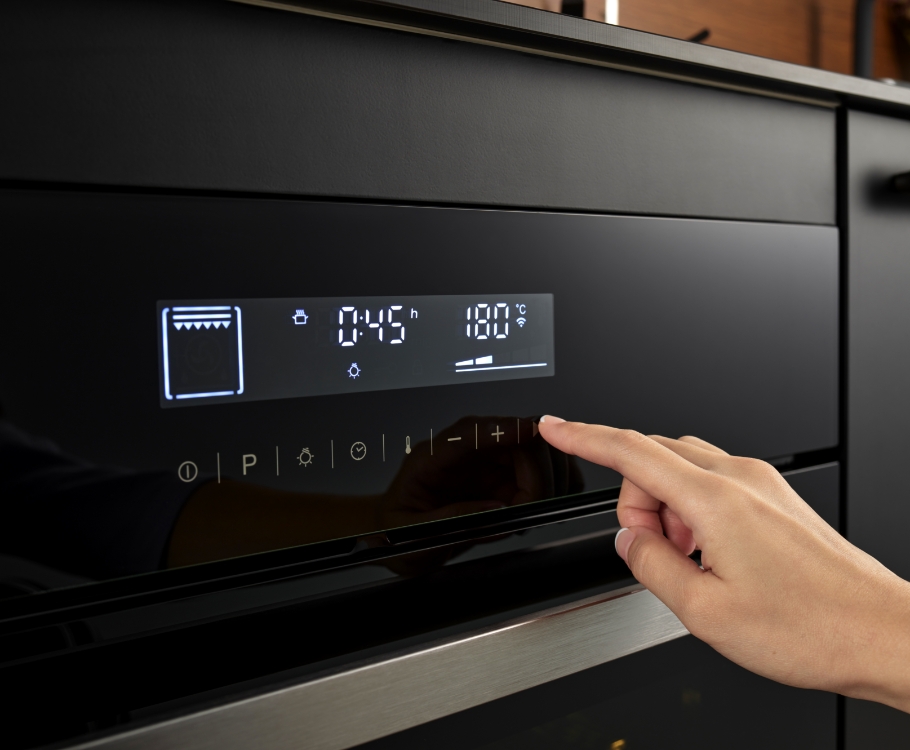 Built-in Smart Oven – Küche